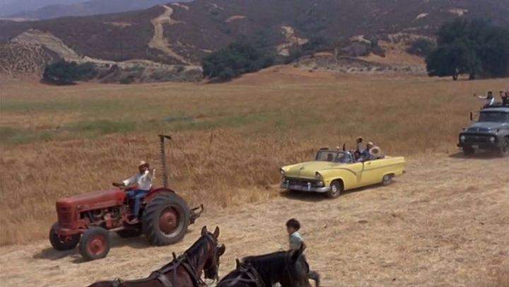 International Harvester 300