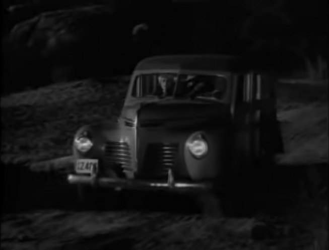 Plymouth De Luxe Station Wagon Ep. 01