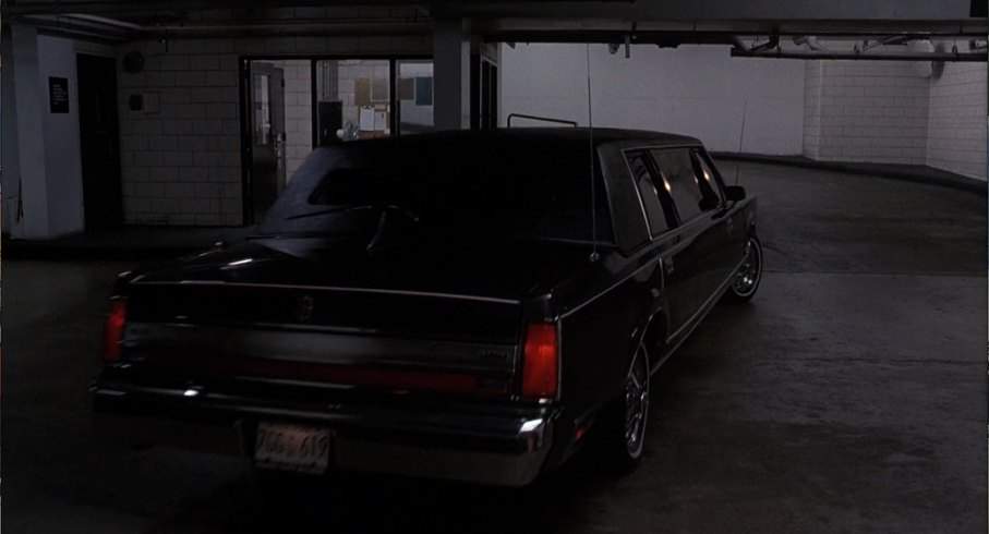 Lincoln Town Car Stretched Limousine