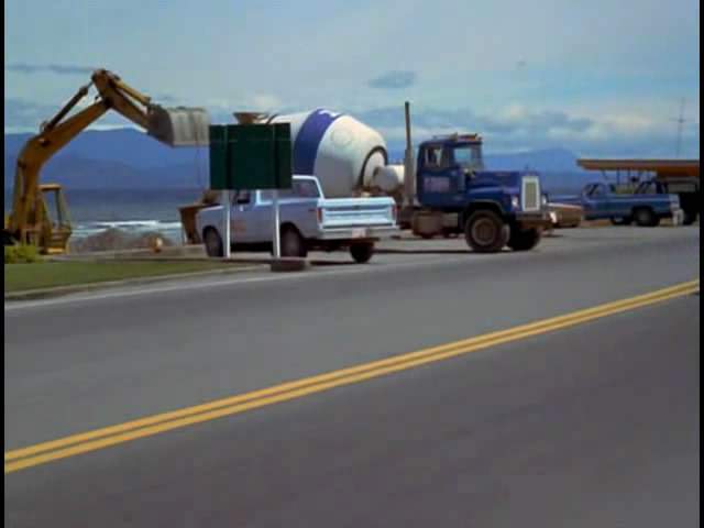 Mack R-Series