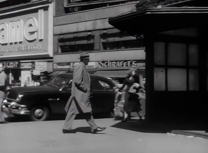 Ford De Luxe