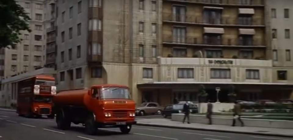 Commer CA
