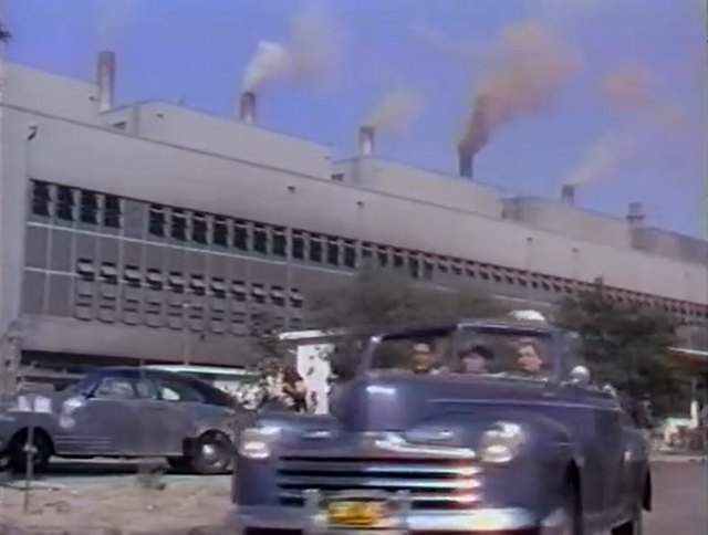 Ford Super De Luxe