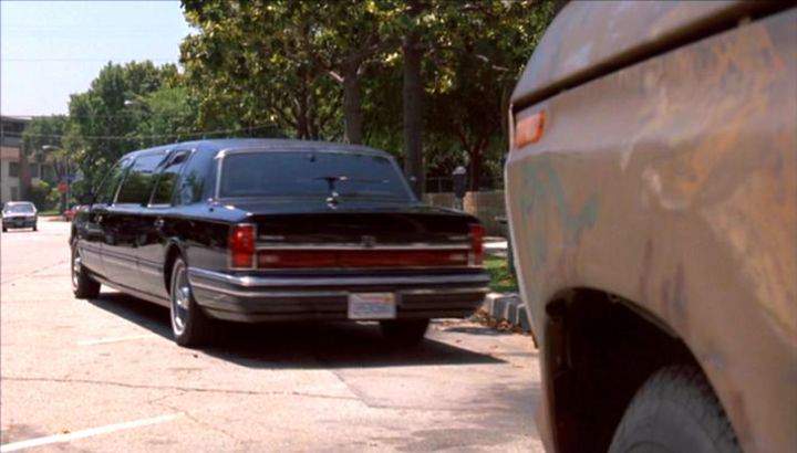 Lincoln Town Car Stretched Limousine