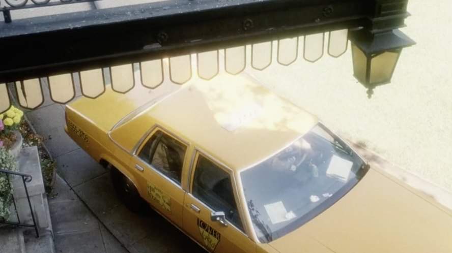 Ford LTD Crown Victoria