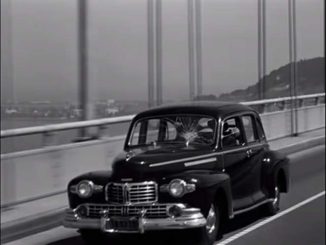 Lincoln Sedan