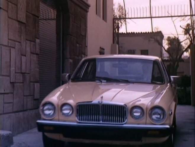 Jaguar XJ6