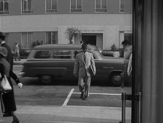 Ford Mainline Ranch Wagon