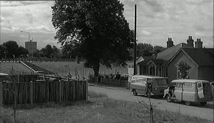 Morris J4