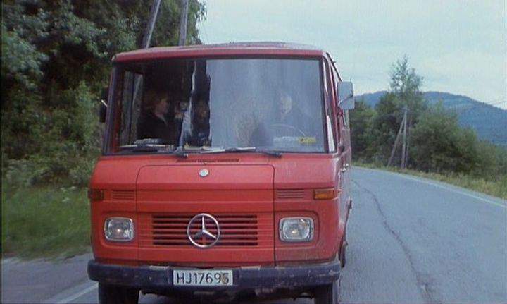 Mercedes-Benz L 608 D