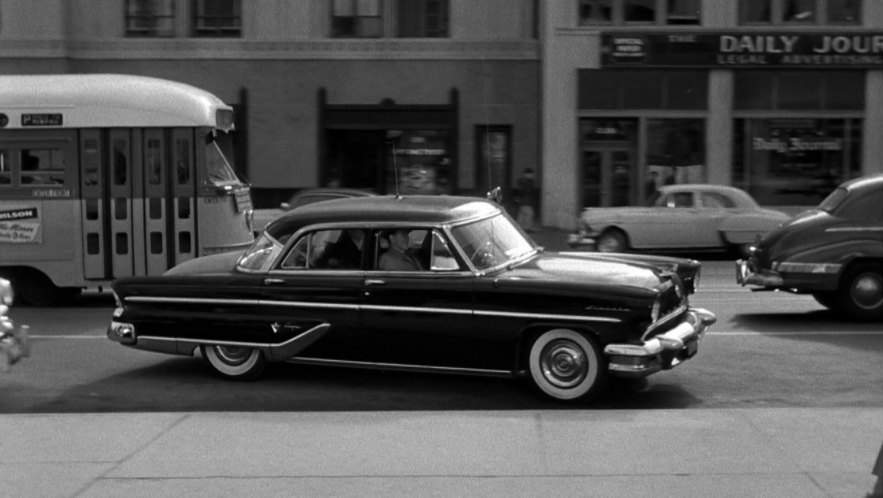 Lincoln Capri
