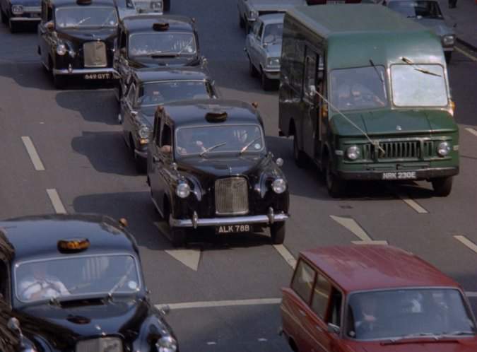 Bedford J2