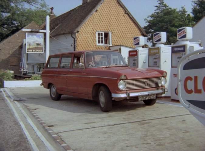 Hillman Super Minx Estate Series III