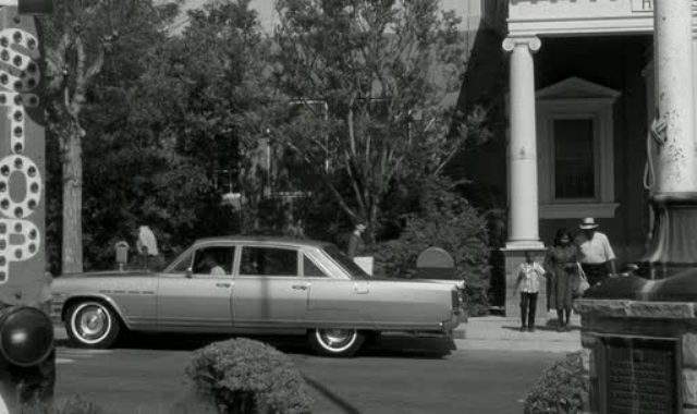 Buick Electra 225
