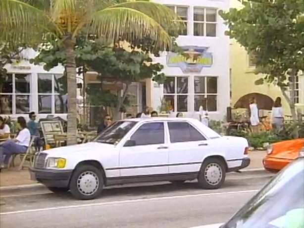 Mercedes-Benz 190 E
