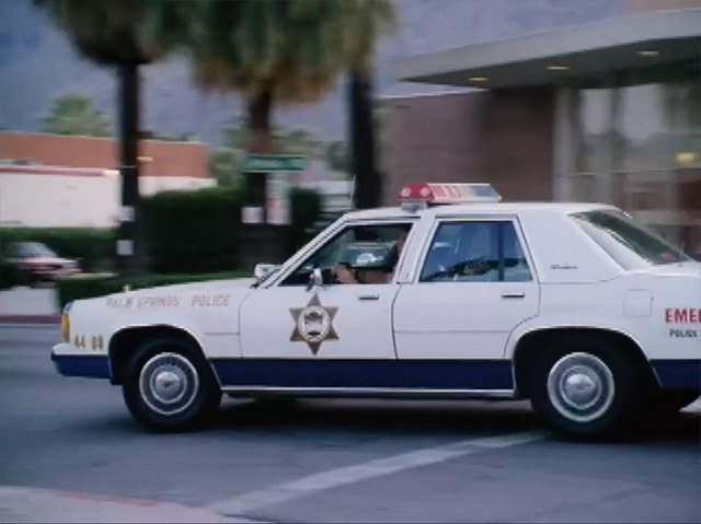 Ford LTD Crown Victoria