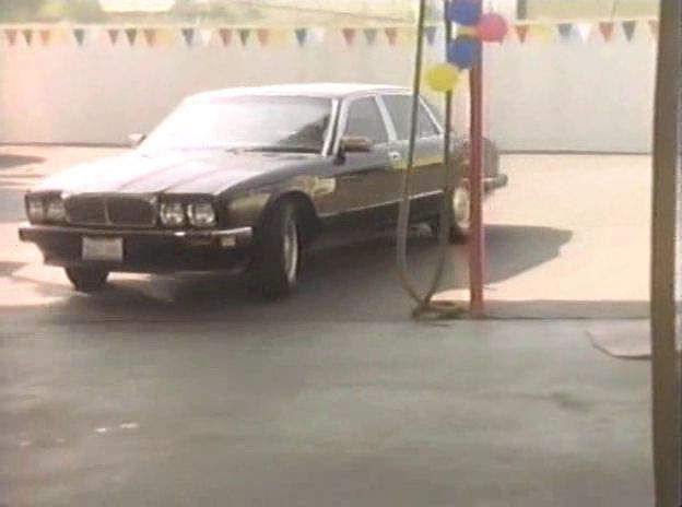 Jaguar XJ6