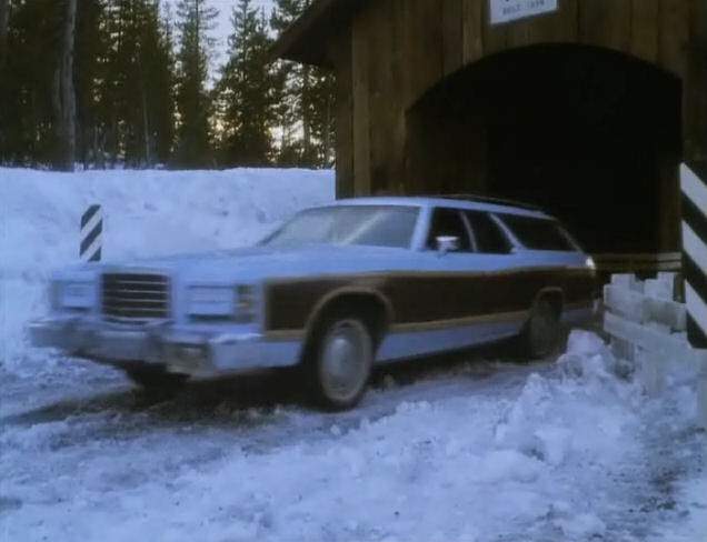 Ford LTD Country Squire