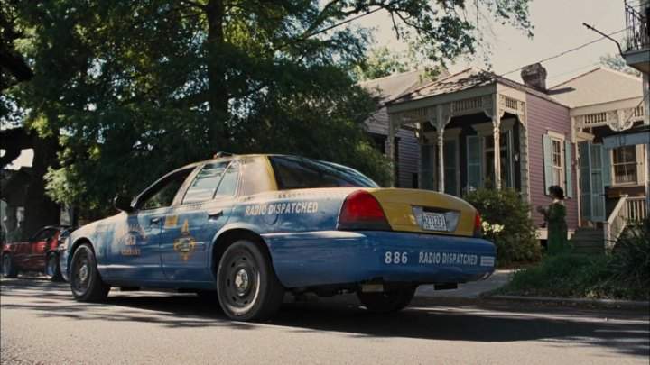 Ford Crown Victoria