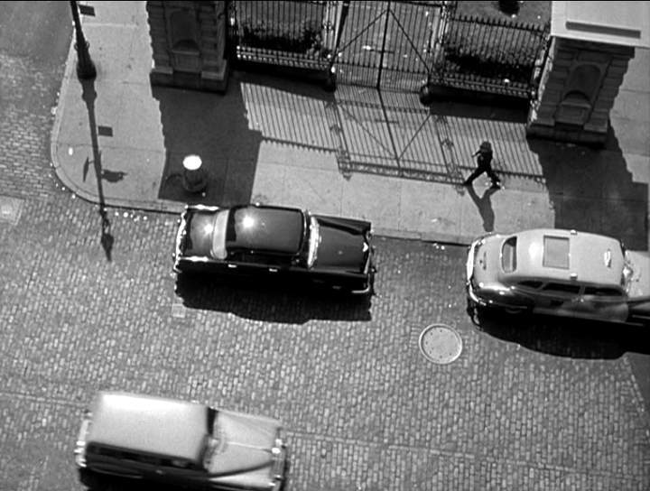 Plymouth De Luxe Suburban