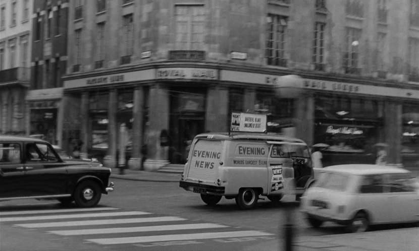 Austin FX4