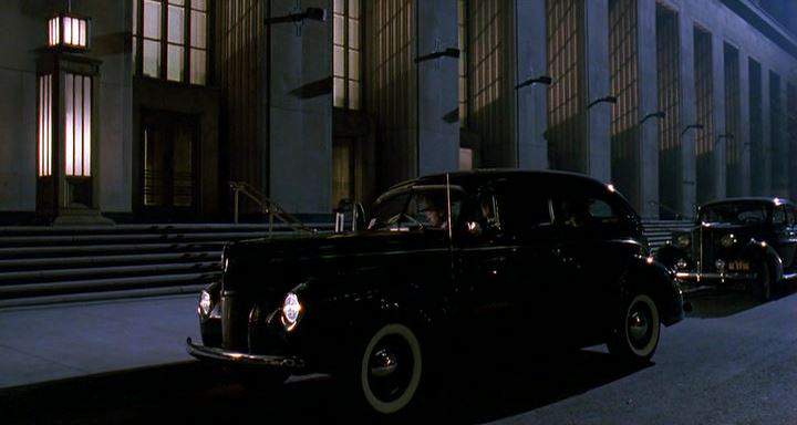 Ford V8 De Luxe