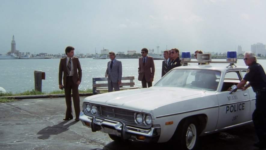 Plymouth Satellite