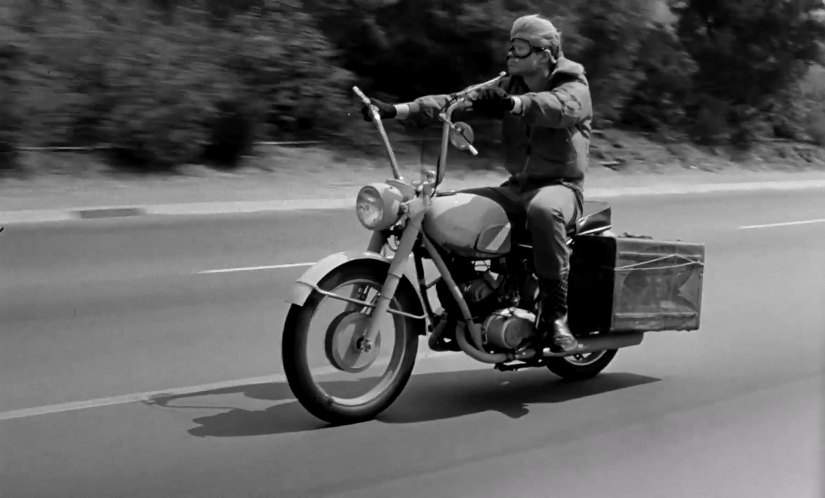 Yamaha YDS 1