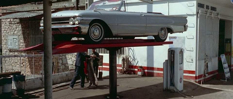 Ford Galaxie Sunliner