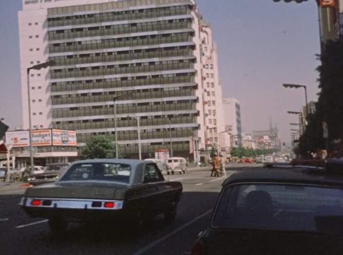 Dodge Dart Swinger