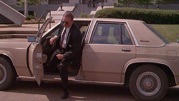 Ford LTD Crown Victoria