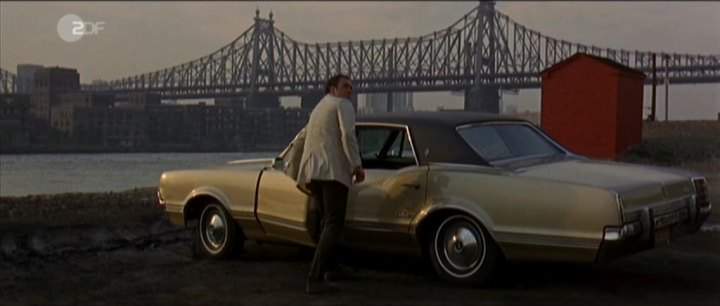 Oldsmobile Cutlass Supreme