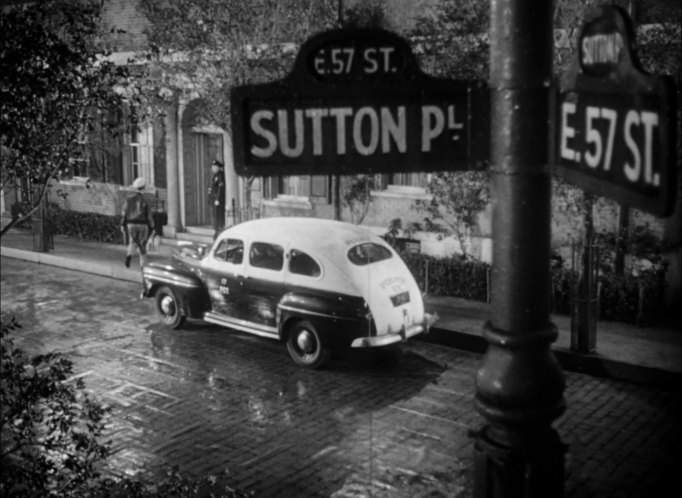 Ford De Luxe