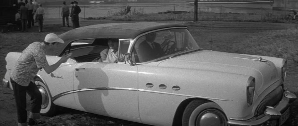 1954 Buick Special in Interpol