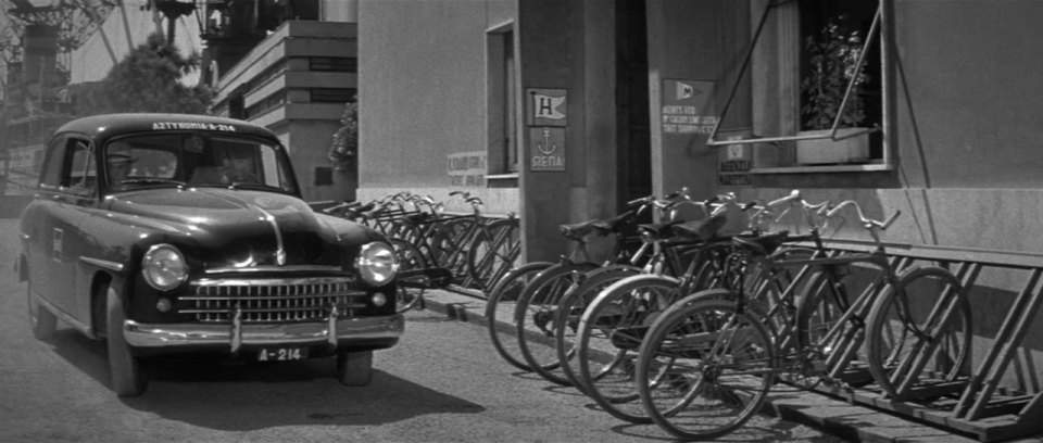 1952 Fiat 1400 in Interpol