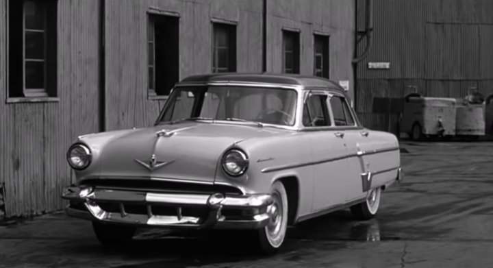 Lincoln Capri