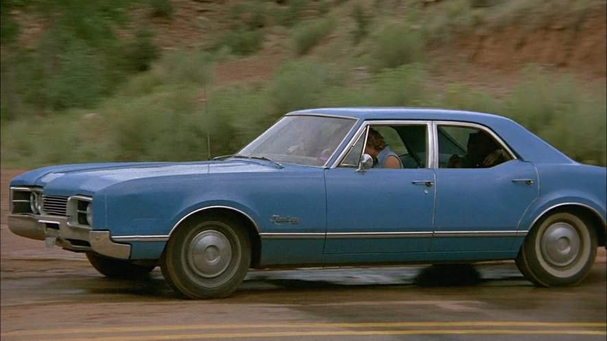 Oldsmobile Delmont 88
