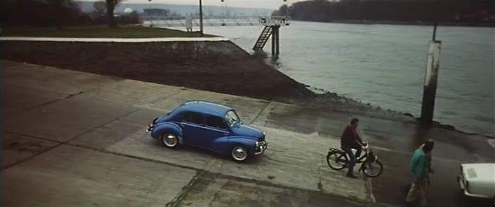 Renault 4CV