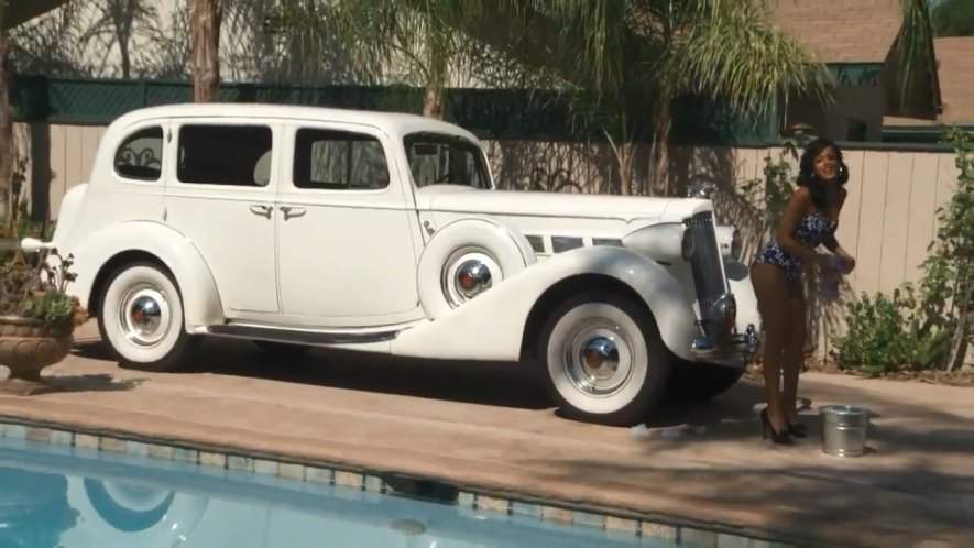 Packard Super Eight