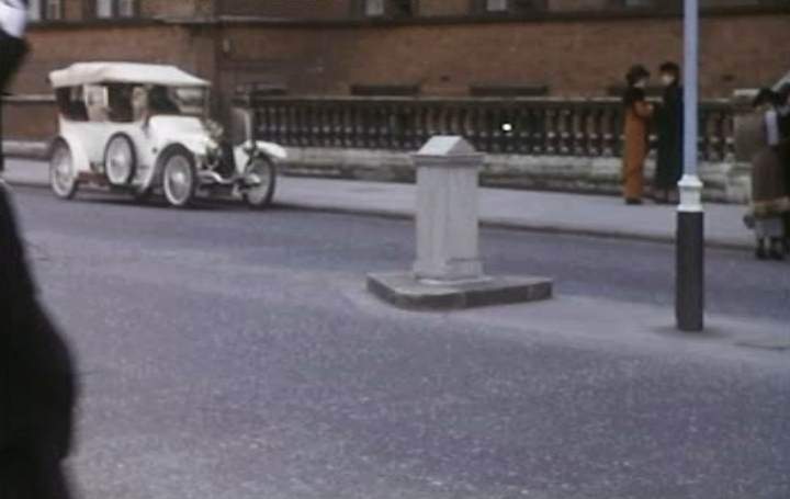 Panhard & Levassor 12CV