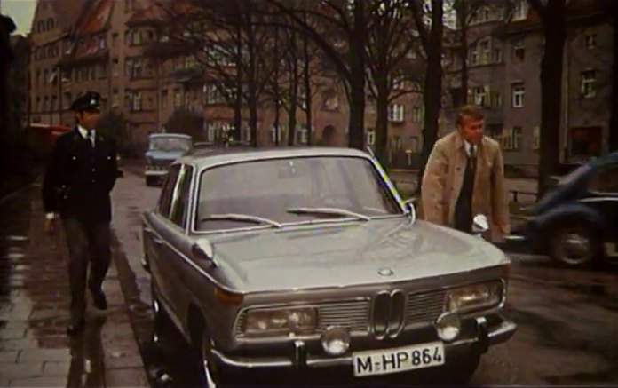 BMW 2000