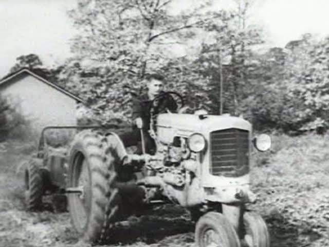 Minneapolis-Moline Model R