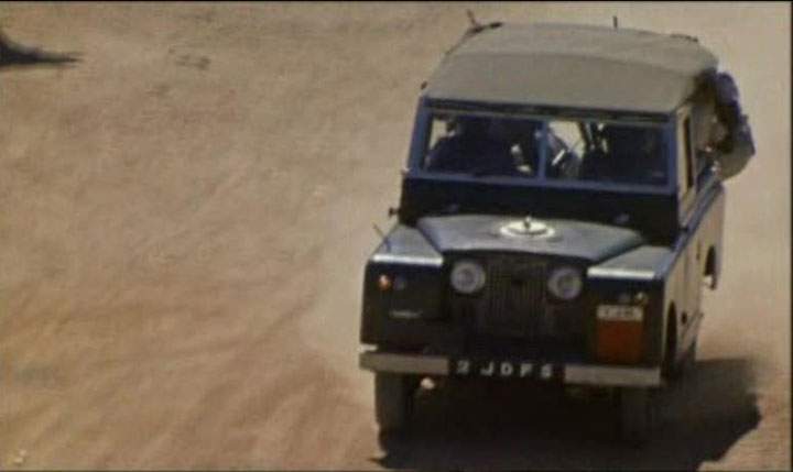 Land-Rover 88'' Series II