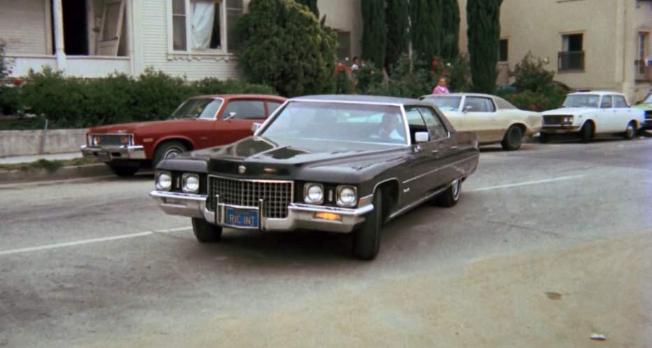 Cadillac Sedan DeVille