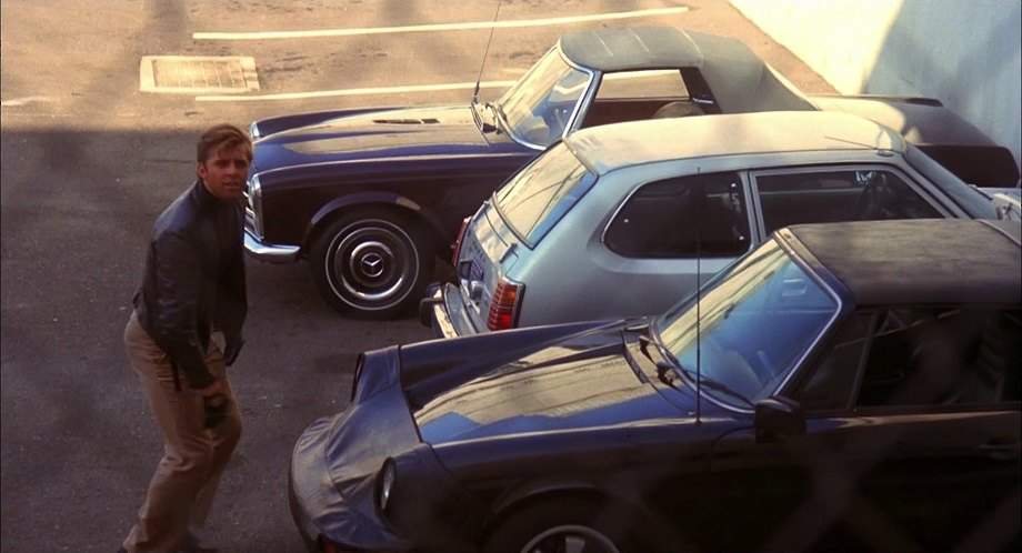 Mercedes-Benz 230 SL