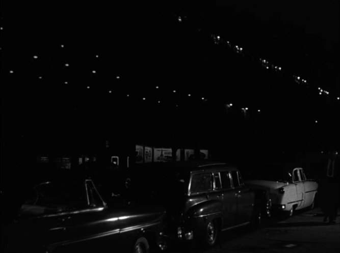 Chrysler Windsor Town & Country
