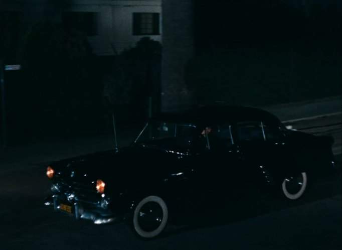 1952 Ford Customline in Invaders from Mars