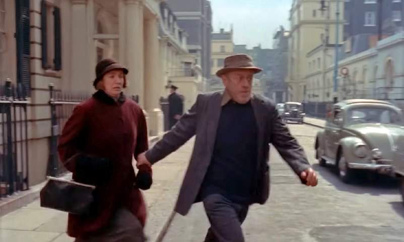 Volkswagen Sun-Roof Saloon