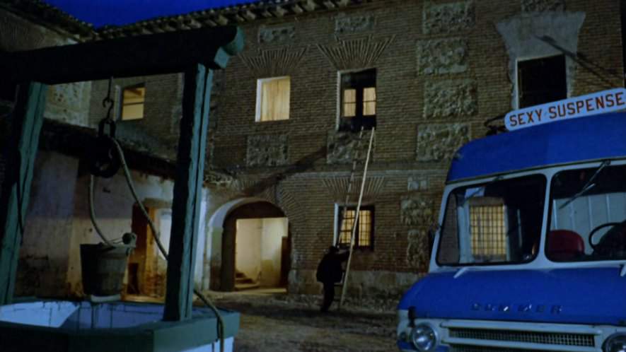 Commer Santana Bajo