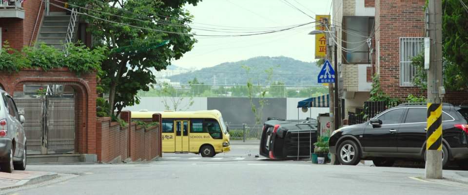 Hyundai County